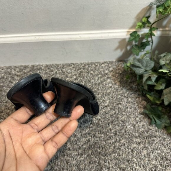 The Larkspur Collection Mule Kitten Heel Black Needlepoint Dragonflies VTG 6.5-7 - Picture 5 of 7